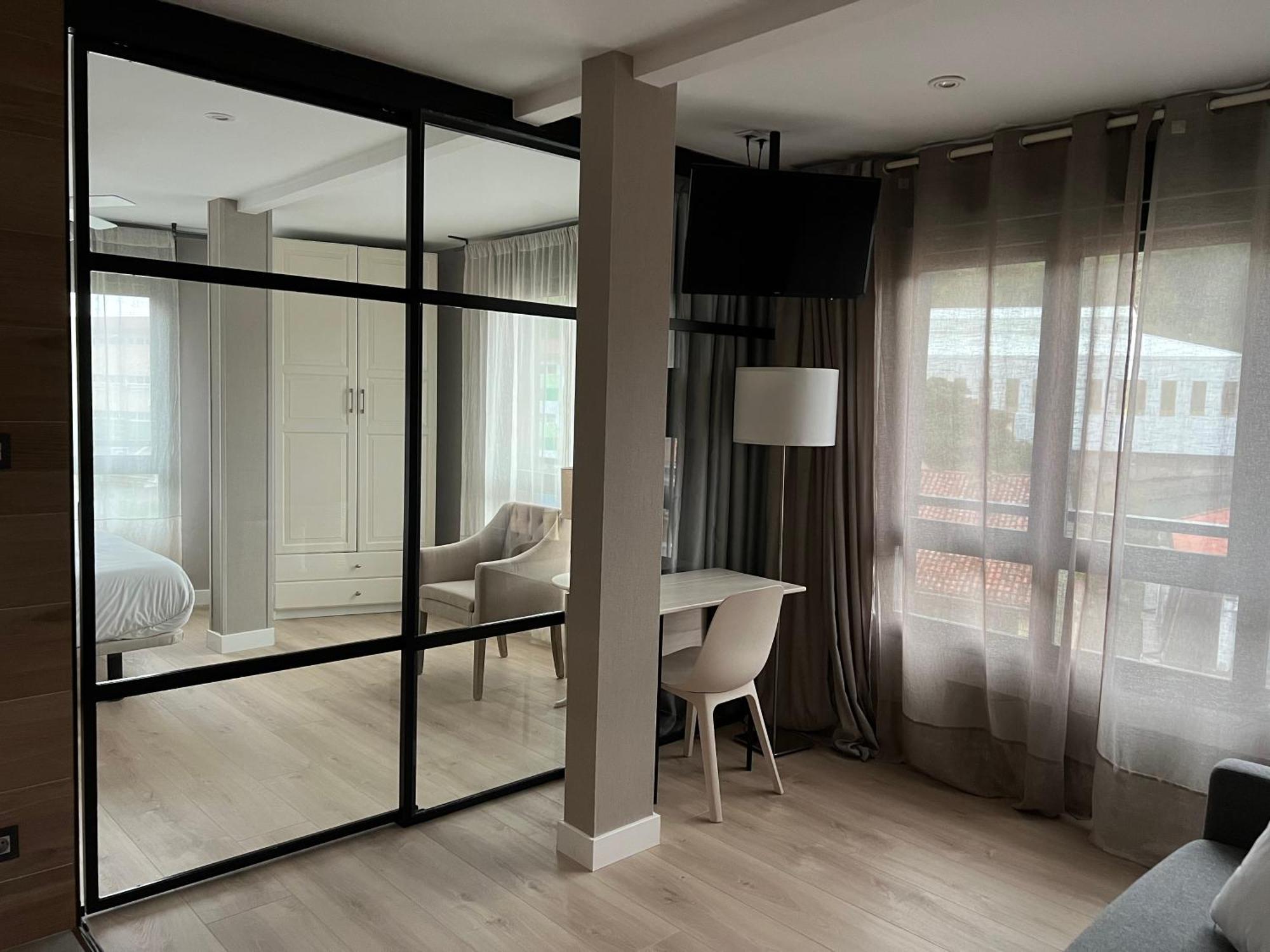 Apartamentos Las Vegas リバデセリャ エクステリア 写真